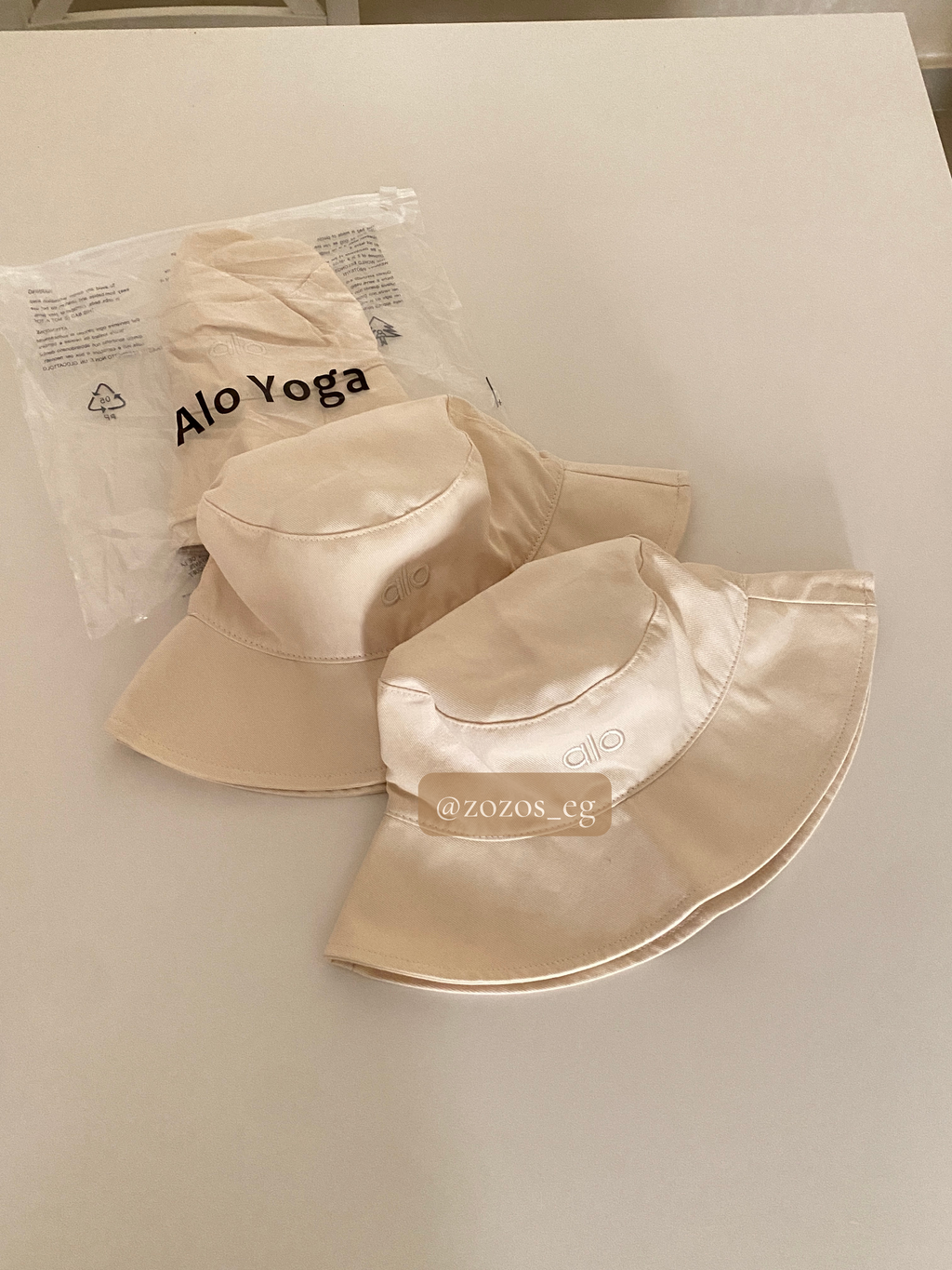 Alo Yoga Weekender Bucket Hat